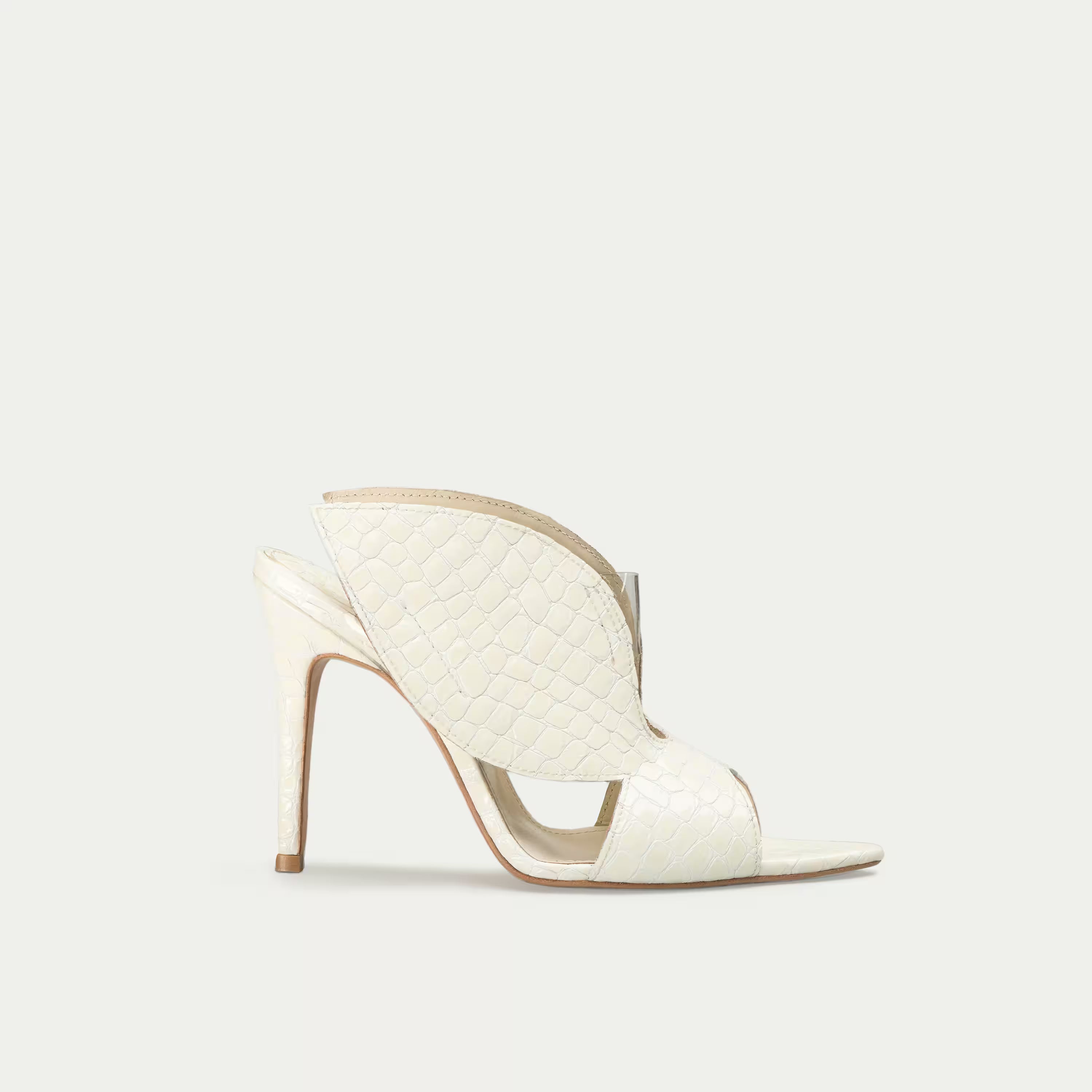 HUHUA BUTTERFLY handcrafted leather pumps side view Ivory
